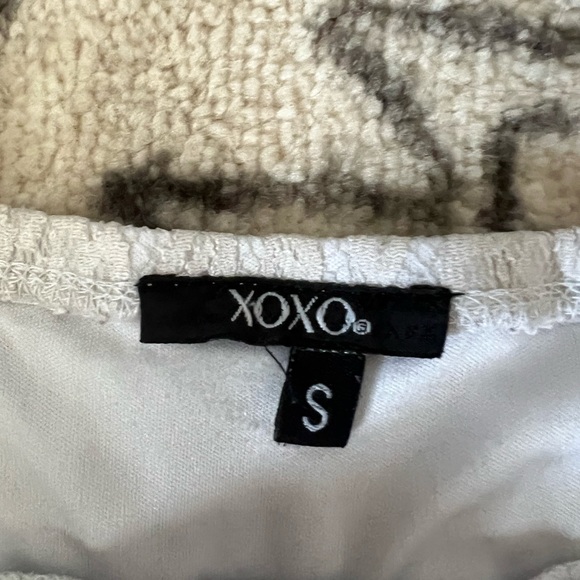 SOLD Vintage lace cami top!! - Picture 2 of 4